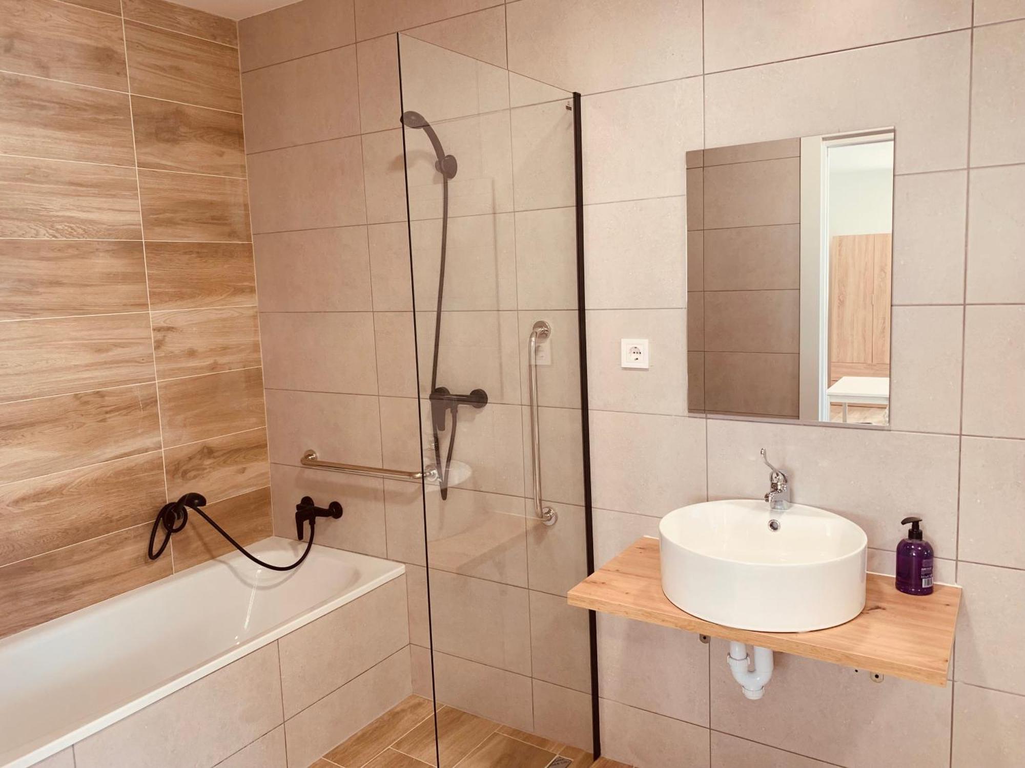 גרניקה אי לונו Lurgorri Apartamentos By Gernihost מראה חיצוני תמונה